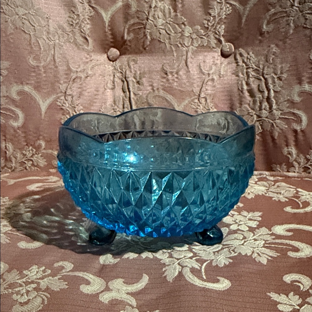 Vintage Blue Indiana glass candy dish